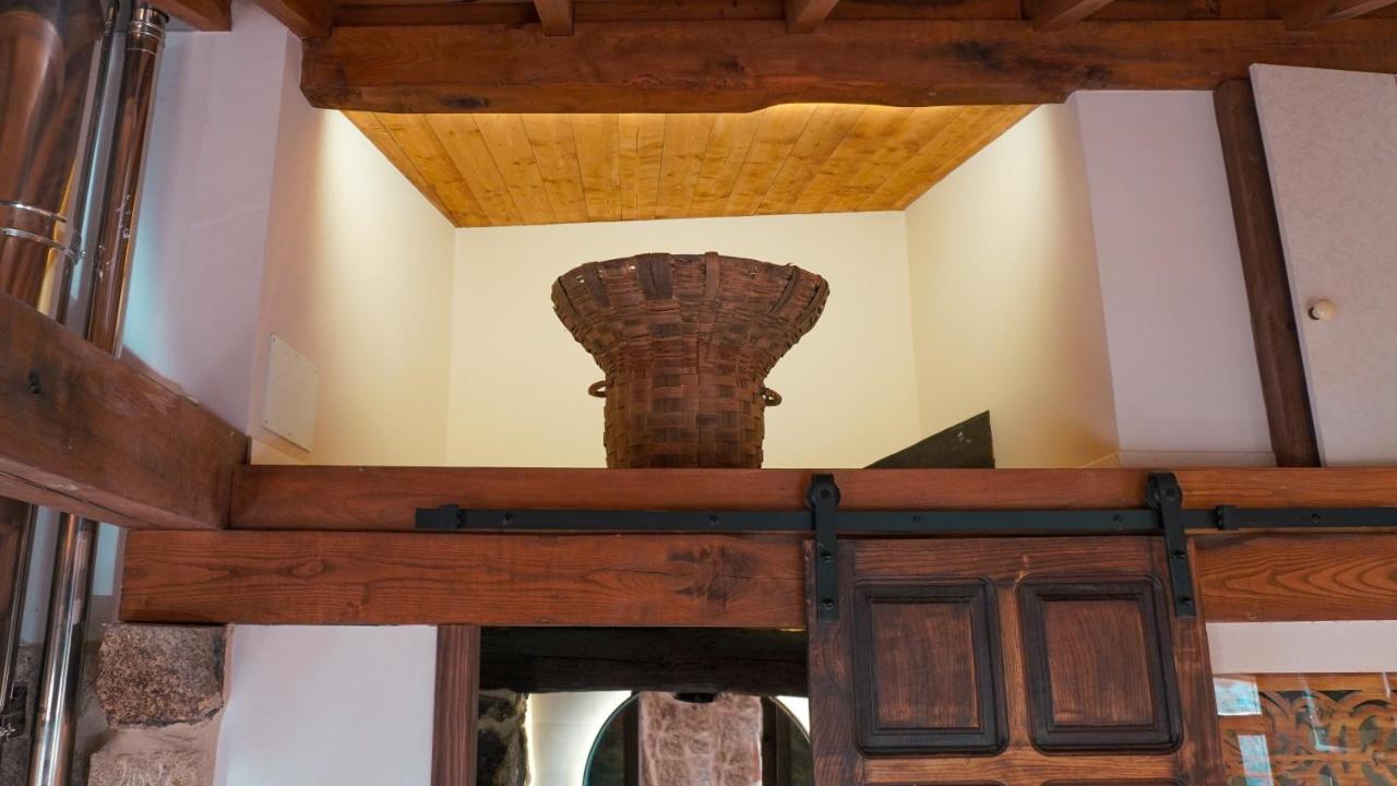 شقة Casa La Trinidad - Ribeira Sacra Nogueira De Ramuin المظهر الخارجي الصورة